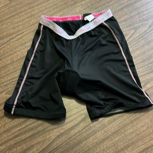 NWOT Canari Large Padded Cycling Shorts NEW